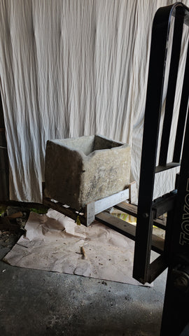 Vintage limestone trough B7