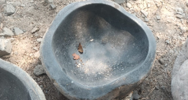Riverstone bird bath J132 36x35x15