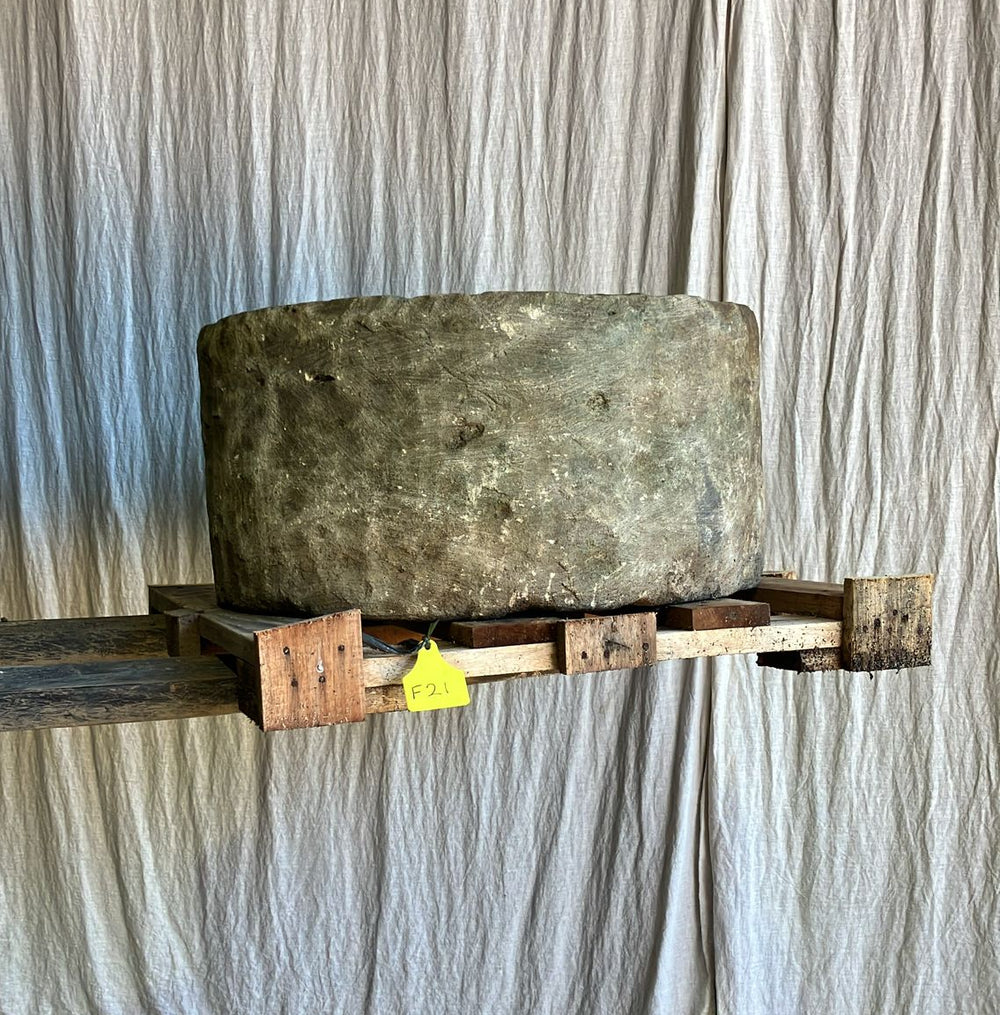 Vintage Limestone Trough F21 75x75x30cm