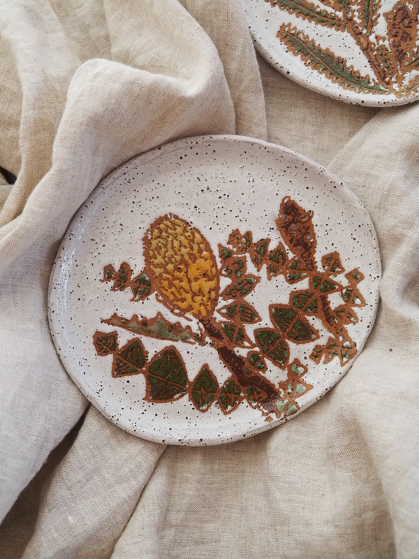 Banksia plates