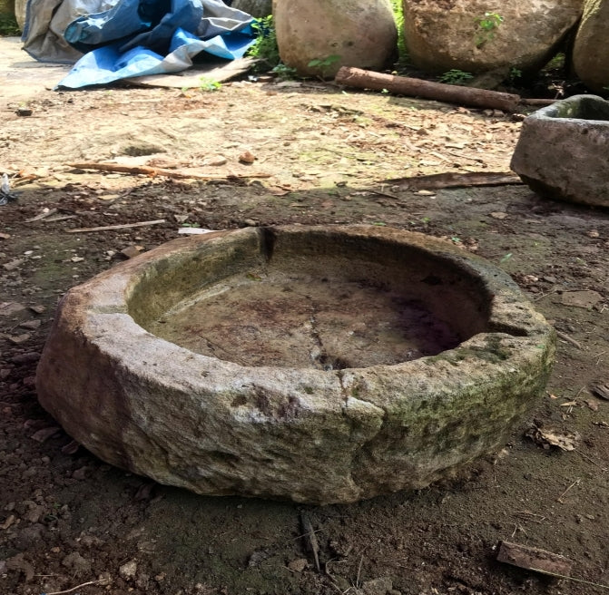 Vintage limestone trough C6