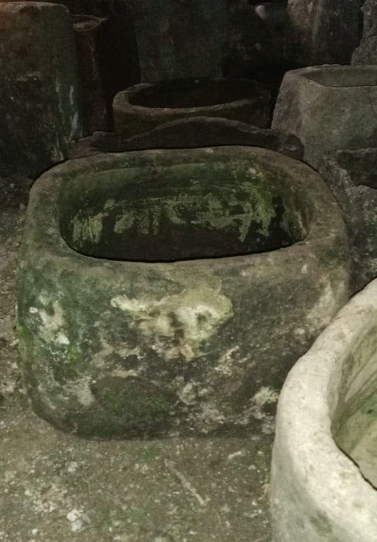 Vintage limestone trough C12
