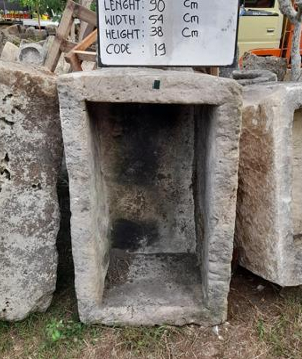 Vintage limestone trough D10