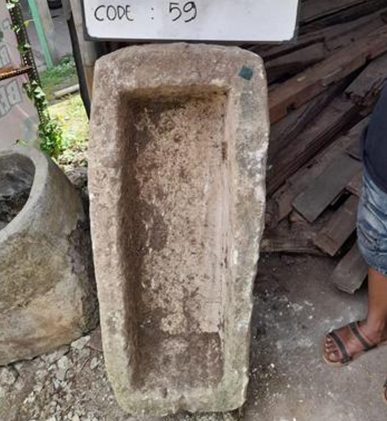 Vintage limestone trough D1