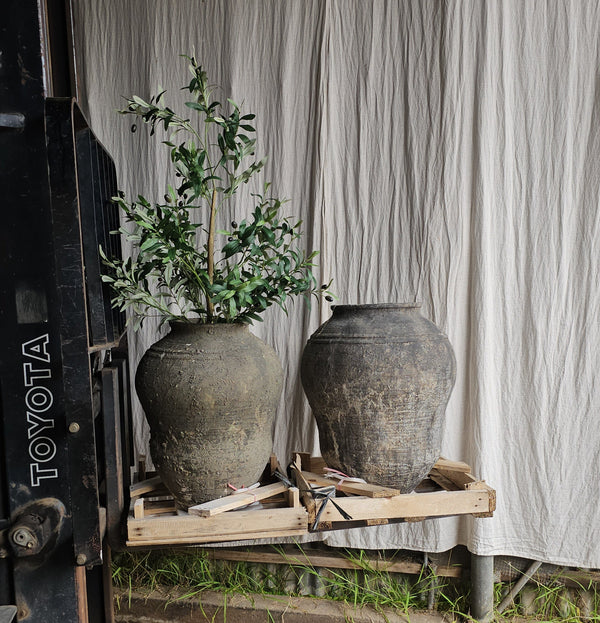 VINTAGE BULB POT