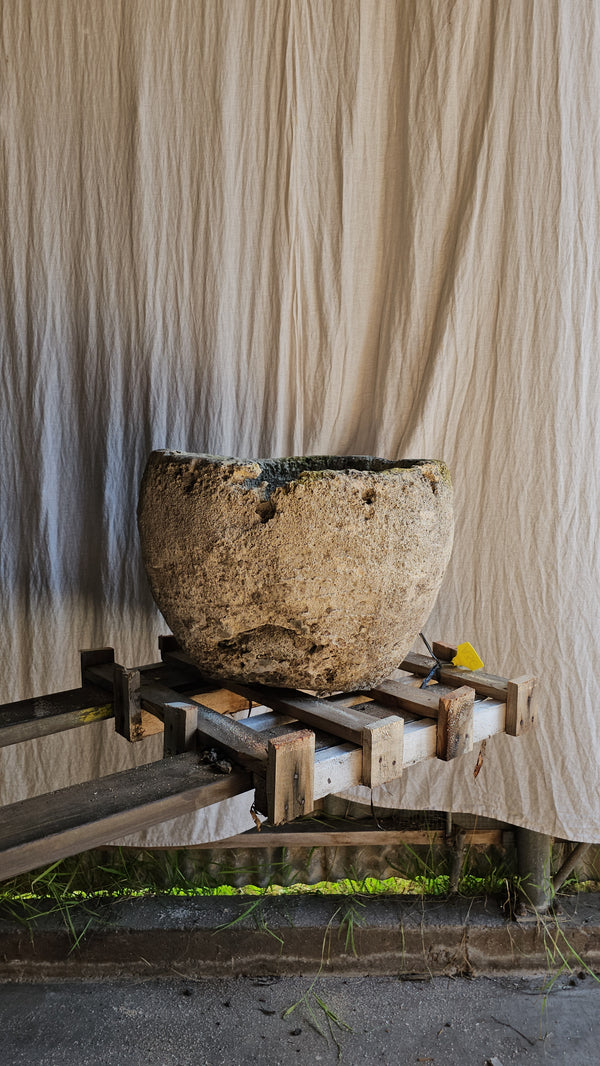 Vintage limestone trough A36