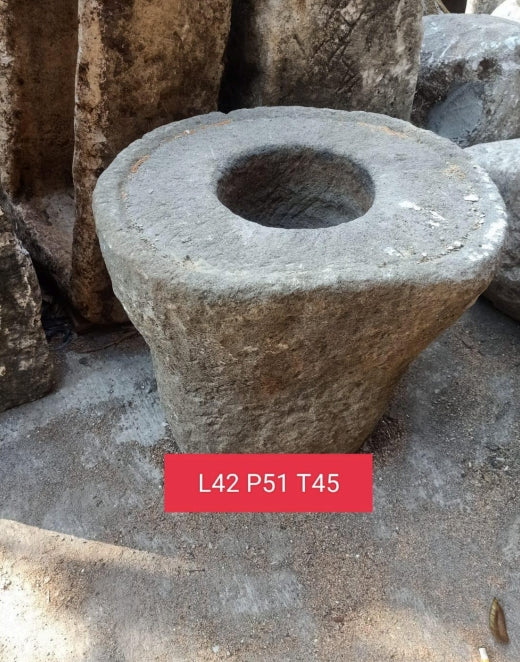 Vintage Limestone Lumpang 'Mortar' J38 51x42x45cm