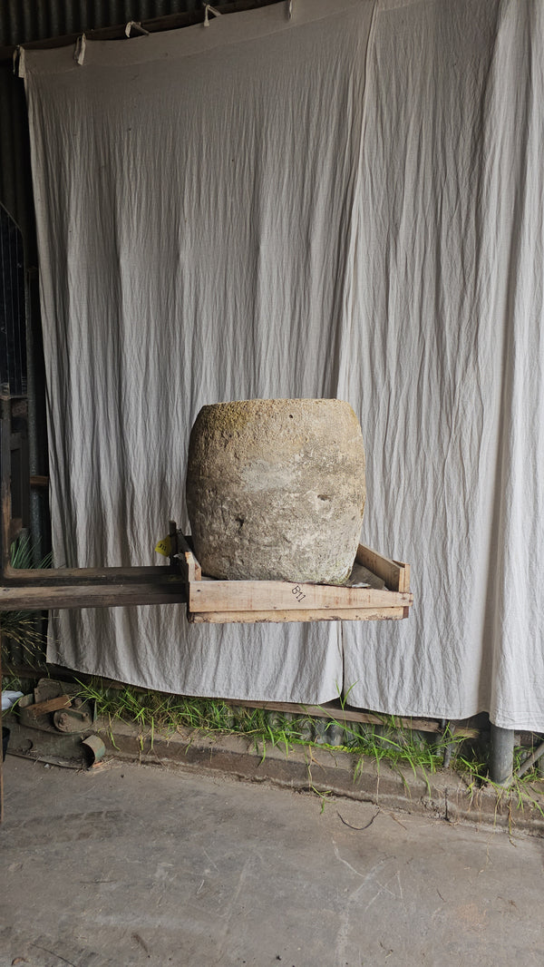 Vintage limestone trough B11