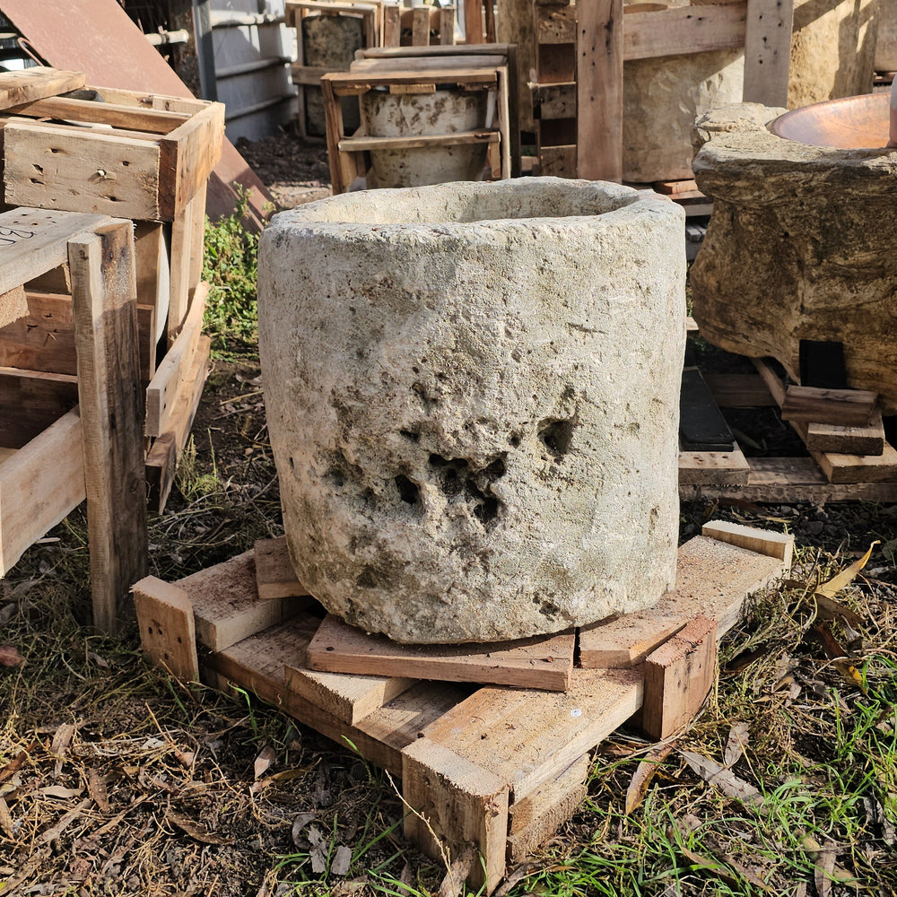 Vintage Limestone Trough F20 39 x 38H