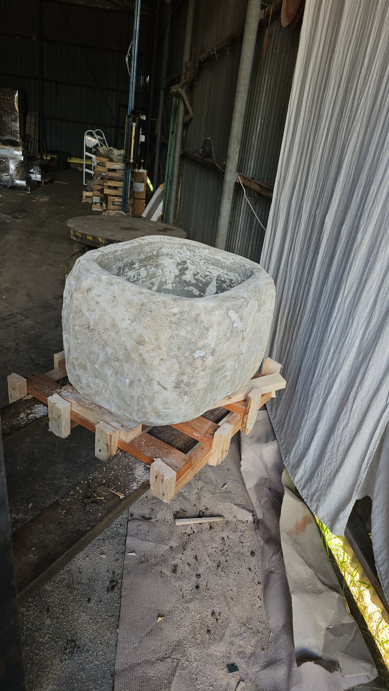 Vintage limestone trough C12