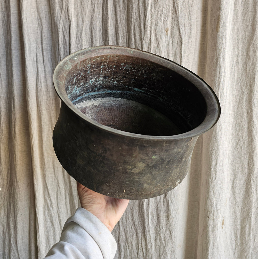 F67 Vintage Copper 31x31x18