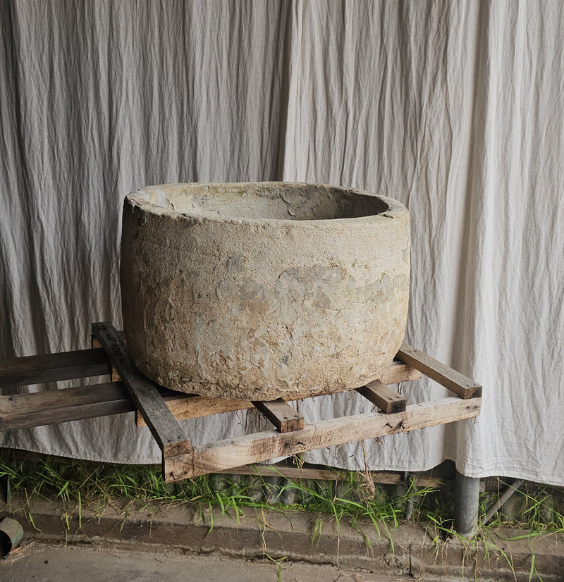 Vintage limestone trough A17