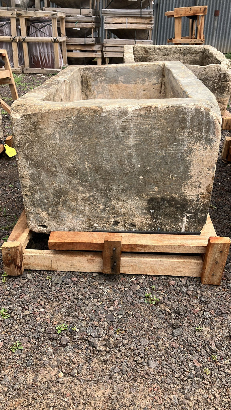 Vintage limestone trough D16