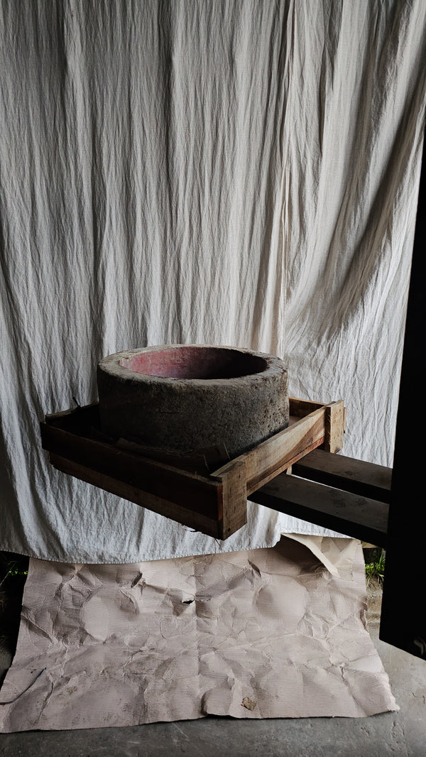 Vintage limestone trough C32