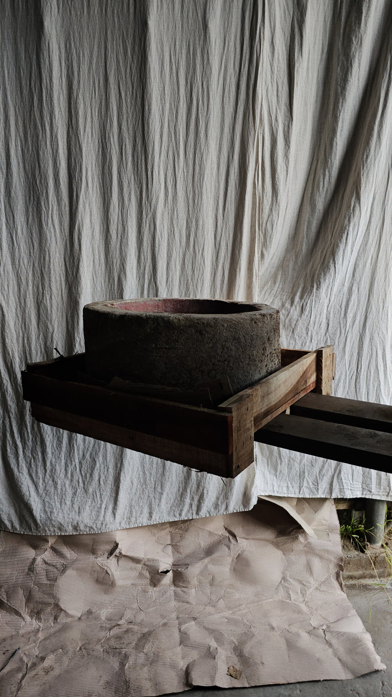 Vintage limestone trough C32
