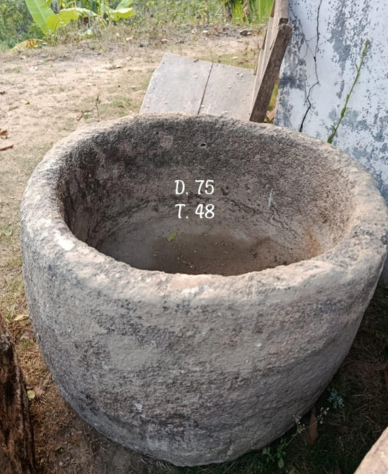 Vintage Limestone Trough J45 75x75x48cm