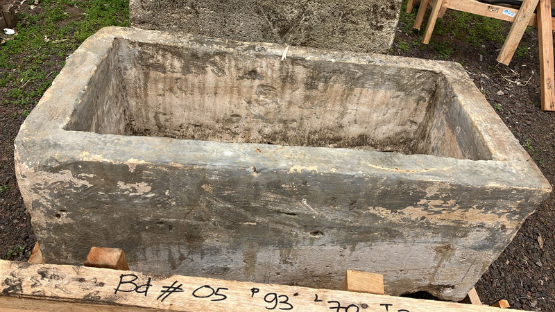 Vintage limestone trough D16