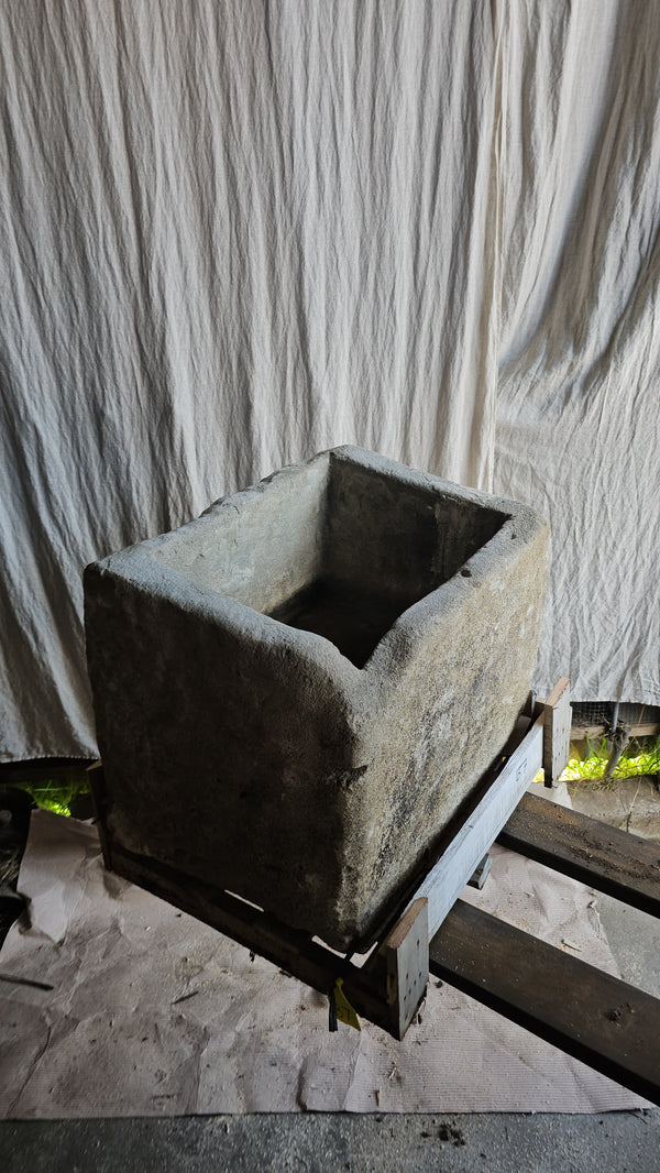 Vintage limestone trough B7