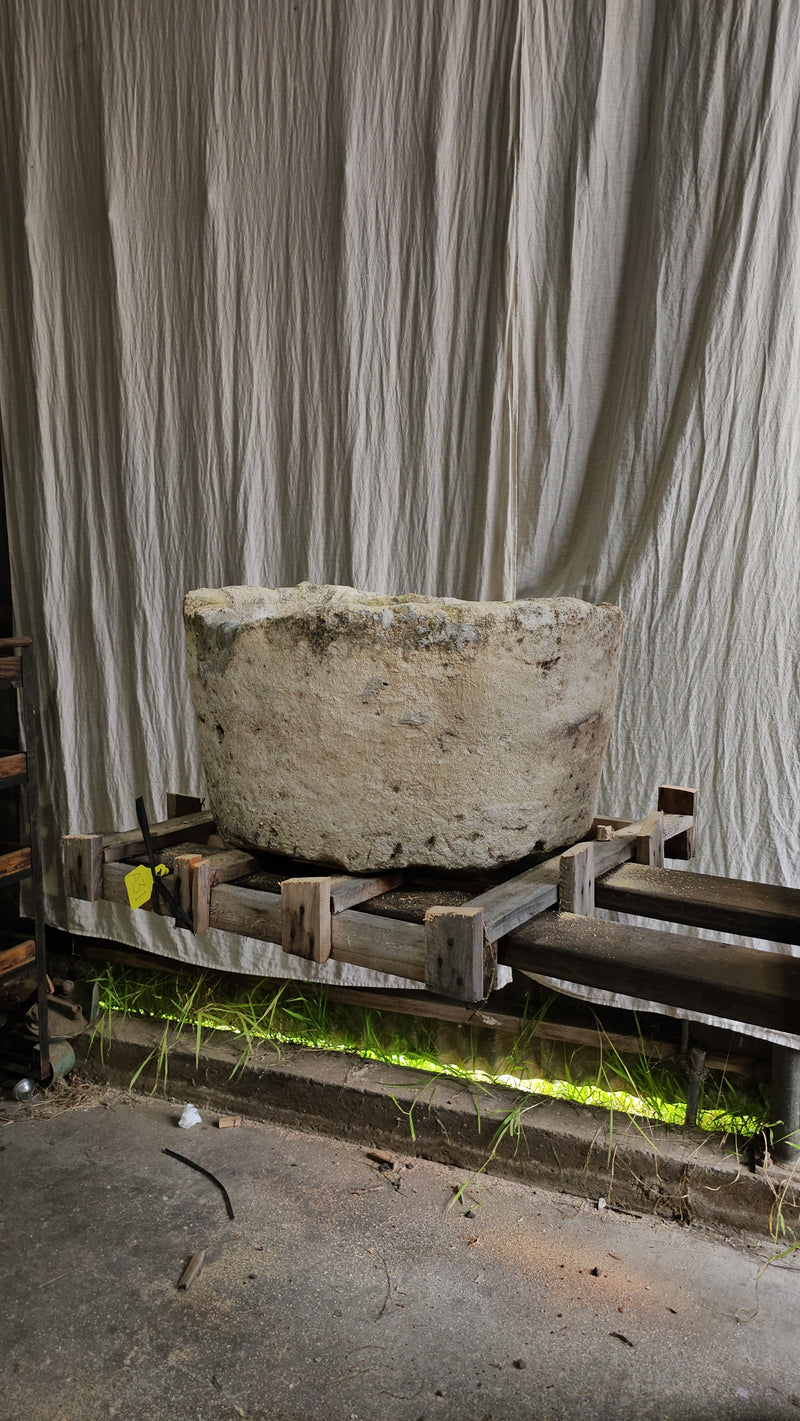 Vintage limestone trough A31