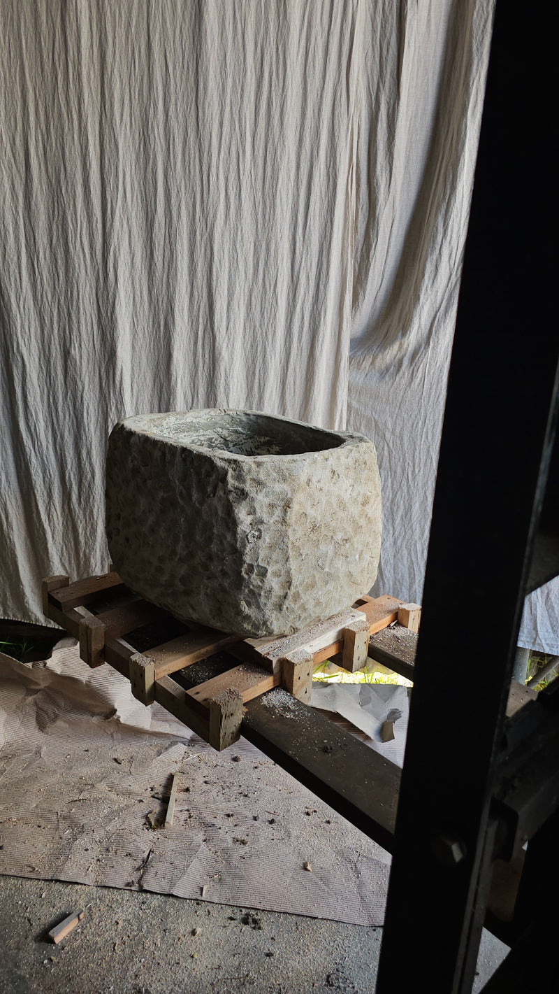 Vintage limestone trough C12